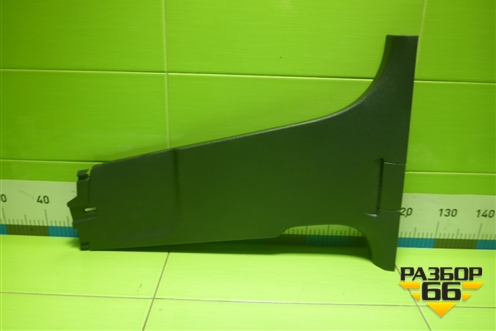 Обшивка стойки центральная нижняя левая (5N0867291) для Volkswagen Tiguan с 2011-2016г (Тигуан)