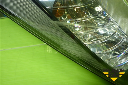 Фара правая (до 2015г ксенон с блоком и лампой) (921022W000) для Hyundai Santa Fe с 2012-2018г (Санта Фе)