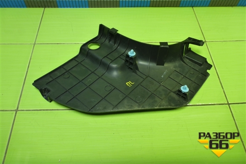 Накладка порога внутренняя переднего левого (передняя часть) (858272Y000) для Hyundai ix 35 с 2010г (Ай икс 35)