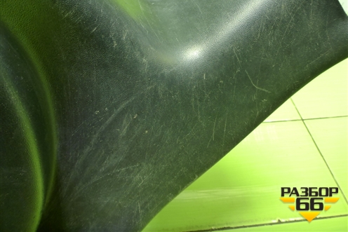 Накладка порога внутренняя заднего правого для Hyundai ix 35 с 2010г (Ай икс 35)