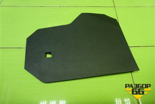 Накладка внутренняя (на консоль левая) (847902Y001) для Hyundai ix 35 с 2010г (Ай икс 35)