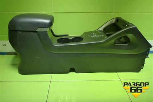 Подлокотник (под АКПП) для Hyundai ix 35 с 2010г (Ай икс 35)