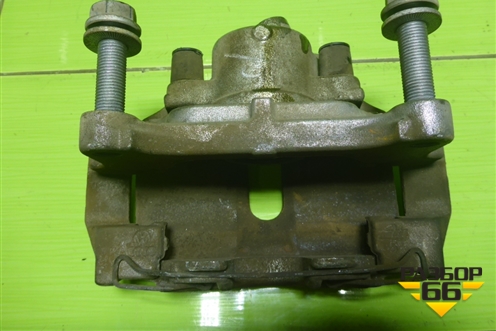 Суппорт передний правый для Volkswagen Passat (В7) с 2011-2014г (Пассат Б7)