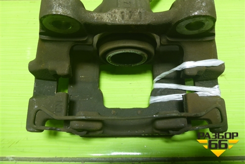 Суппорт задний правый для Mercedes Benz C-Klass W204 с 2007-2014г (Ц)