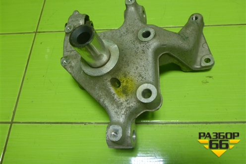 Кулак задний левый (3C0505435F) для Volkswagen Passat (В7) с 2011-2014г (Пассат Б7)