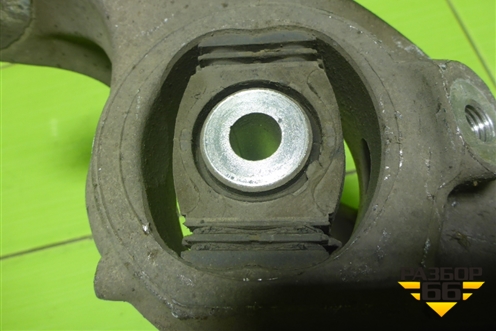 Кулак задний правый (8K0505436AA) для Audi A4 (В8) с 2007-2015г (А4)