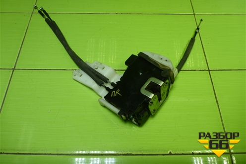 Замок двери передней правой (813202Y000) для Hyundai ix 35 с 2010г (Ай икс 35)