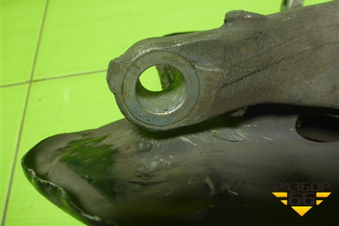 Кулак поворотный передний правый для Mercedes Benz E-Klass C207 (купе) с 2009г (Е Купе)