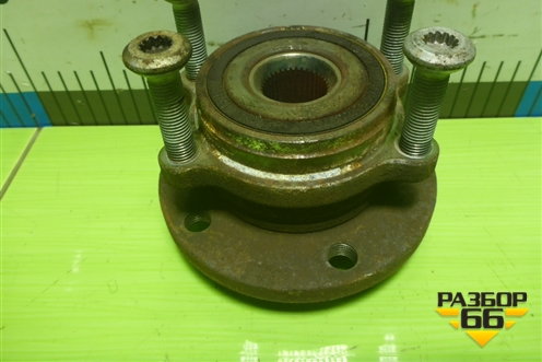 Ступица передняя для Volkswagen Passat-CC с 2008г (Пассат ЦЦ)