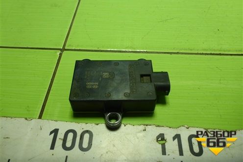 Датчик ускорения для Hyundai ix 35 с 2010г (Ай икс 35)