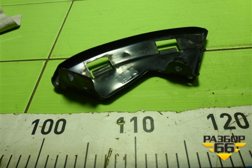 Кронштейн переднего бампера правый для Hyundai ix 35 с 2010г (Ай икс 35)