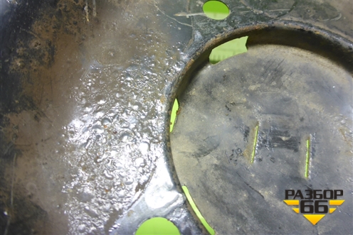 Кожух тормозного диска задний левый (13330137) для Opel Astra J с 2009г (Астра Джей)