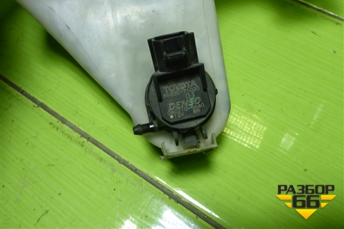 Бачок омывателя лобового стекла (8531502540) для Toyota Corolla (E18) с 2012-2019г (Королла 180)