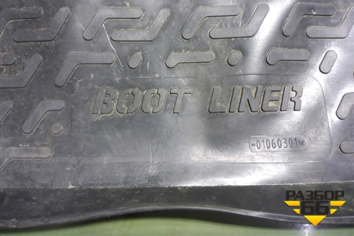 Коврик в багажник (седан) для Renault Megane 2 с 2002-2009г (Меган)