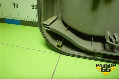 Обшивка двери передней левой под электрику (156016612) для Renault Megane 2 с 2002-2009г (Меган)