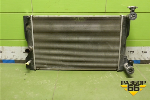 Радиатор охлаждения (TG4221739184) для Toyota Corolla (E18) с 2012-2019г (Королла 180)