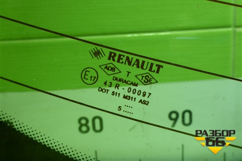 Стекло заднее (седан) для Renault Megane 2 с 2002-2009г (Меган)
