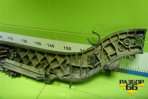 Панель передняя (8200137494) для Renault Megane 2 с 2002-2009г (Меган)