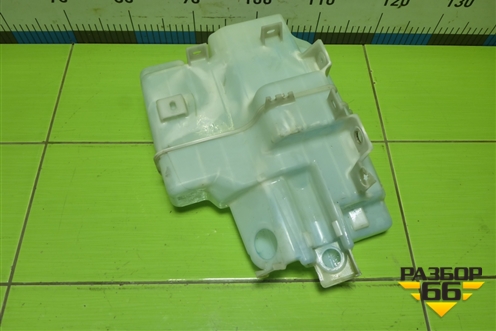 Бачок омывателя лобового стекла (KD3567480) для Mazda CX 5 с 2017г (СХ5)