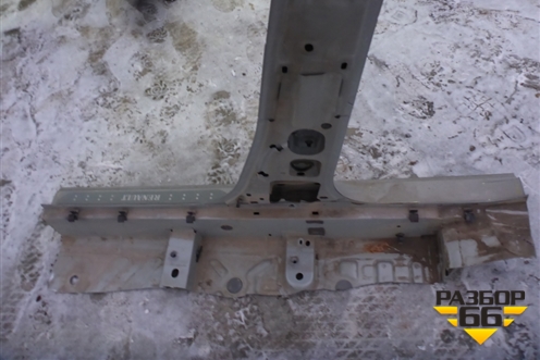 Порог со стойкой правый для Renault Megane 2 с 2002-2009г (Меган)