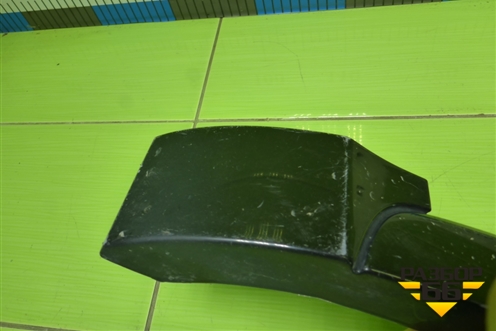 Накладка переднего крыла правого (8U0853718C) для Audi Q3 с 2011-2018г (Ку 3)