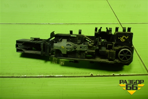 Ручка наружная двери задней правой (8200028463) для Renault Megane 2 с 2002-2009г (Меган)