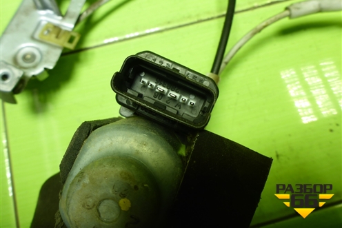 Стеклоподъёмник электрический передний левый для Renault Megane 2 с 2002-2009г (Меган)