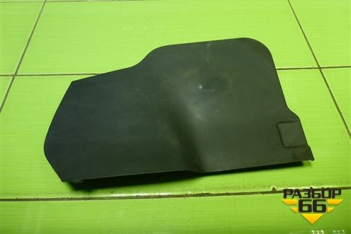 Накладка внутренняя (на консоль левая) (8200079025) для Renault Megane 2 с 2002-2009г (Меган)