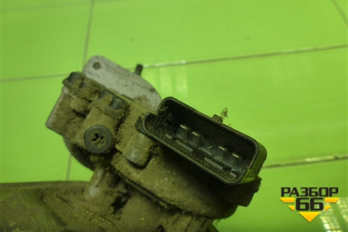 Трапеция стеклоочистителей для Renault Megane 2 с 2002-2009г (Меган)