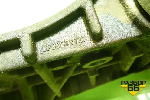 Кронштейн генератора (8200072727) для Renault Megane 2 с 2002-2009г (Меган)