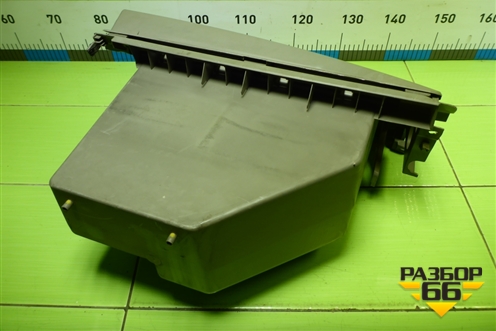 Бардачок (8200078820) для Renault Megane 2 с 2002-2009г (Меган)