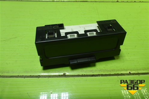 Часы (8200350498) для Renault Megane 2 с 2002-2009г (Меган)