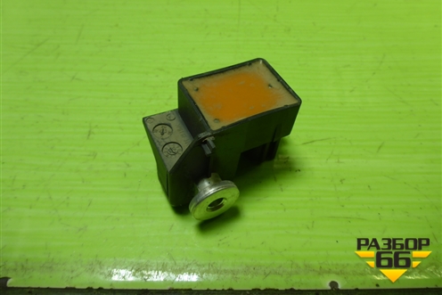 Датчик AIR BAG (8200411025) для Renault Megane 2 с 2002-2009г (Меган)