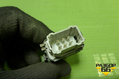 Кнопка стеклоподъёмника (задняя) для Renault Megane 2 с 2002-2009г (Меган)