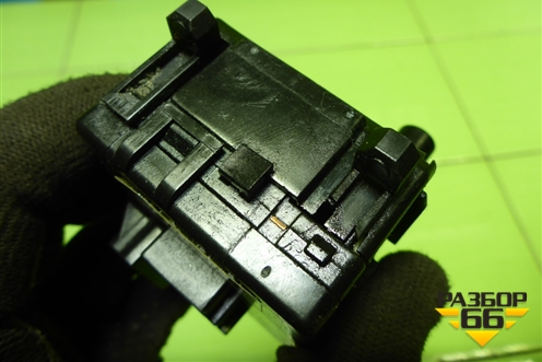 Переключатель стеклоочистителей (934202Y660) для Hyundai ix 35 с 2010г (Ай икс 35)