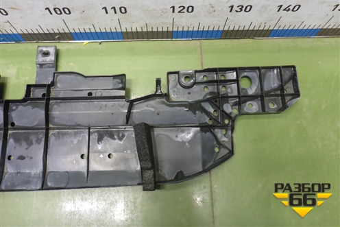 Пыльник переднего бампера центральный (5261842080) для Toyota Rav-4 с 2018г (Рав 4)