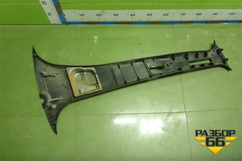 Обшивка стойки центральная левая (8200804512) для Renault Logan с 2004-2015г (Логан)