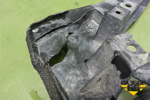 Пыльник переднего бампера центральный (KB7W500S1) для Mazda CX 5 с 2017г (СХ5)