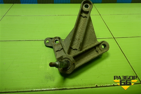 Кронштейн КПП (8200043084) для Renault Logan с 2004-2015г (Логан)