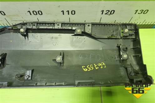 Накладка двери задней левой (8891867652) для Geely Atlas 2 с 2023-2025г (Атлас)