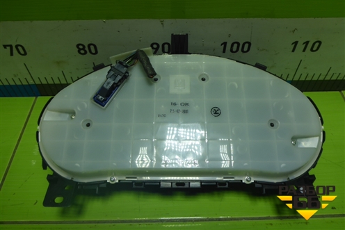 Щиток приборов (в милях) (13338437) для Opel Astra J с 2009г (Астра Джей)