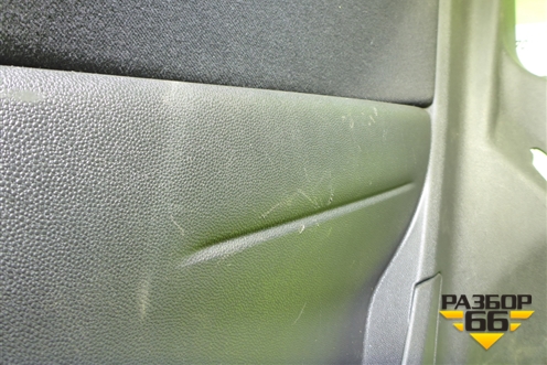 Обшивка салона боковая правая (3-х дверный кузов) для Opel Corsa D с 2006-2014г (Корса Д)