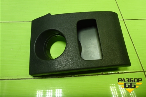 Накладка на торпедо (левая) (13204952) для Opel Corsa D с 2006-2014г (Корса Д)