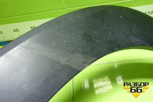 Накладка переднего крыла правого (87714D7000) для Hyundai Tucson с 2015-2022г (Туксон)