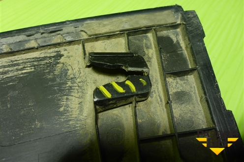 Накладка переднего крыла правого (87714D7000) для Hyundai Tucson с 2015-2022г (Туксон)