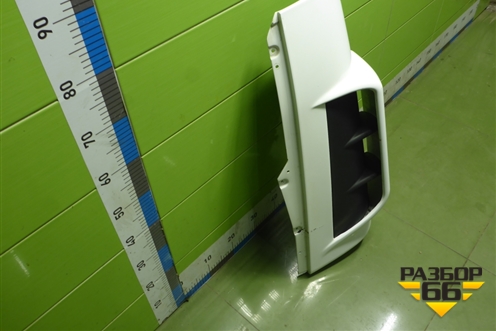 Угол кабины левый (64315301037000) для MAZ 5440