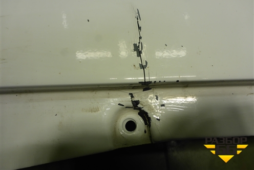 Угол кабины левый (64315301037000) для MAZ 5440