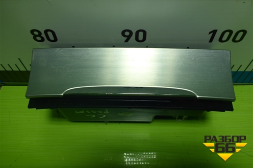 Пепельница передняя (3C0863284) для Volkswagen Passat-CC с 2008г (Пассат ЦЦ)