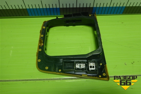 Накладка внутренняя (на кулису) (3C0864263) для Volkswagen Passat (B6) с 2005-2010г (Пассат Б6)