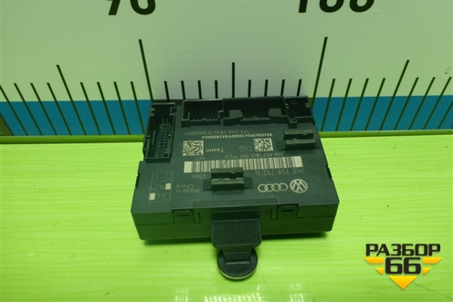 Блок комфорта (двери передней правой) (8K0959792H) для Audi Q5 c 2008-2017г (Ку 5)